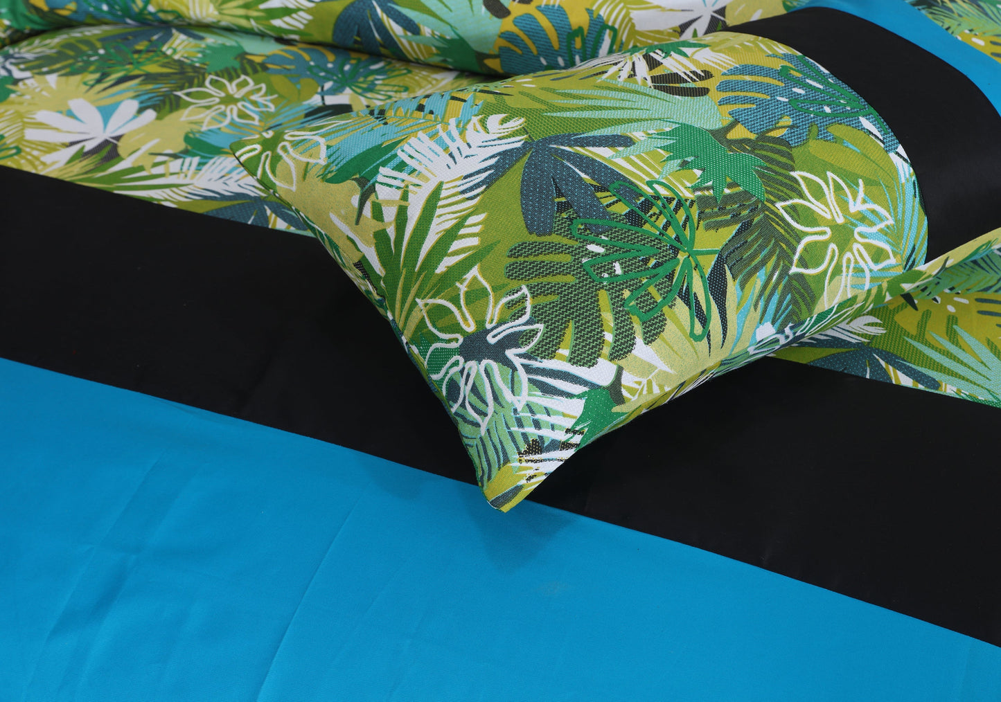 Premium Zeen Cotton Duck Bed Sheet 3 PCS - Export Quality (Patch Work)