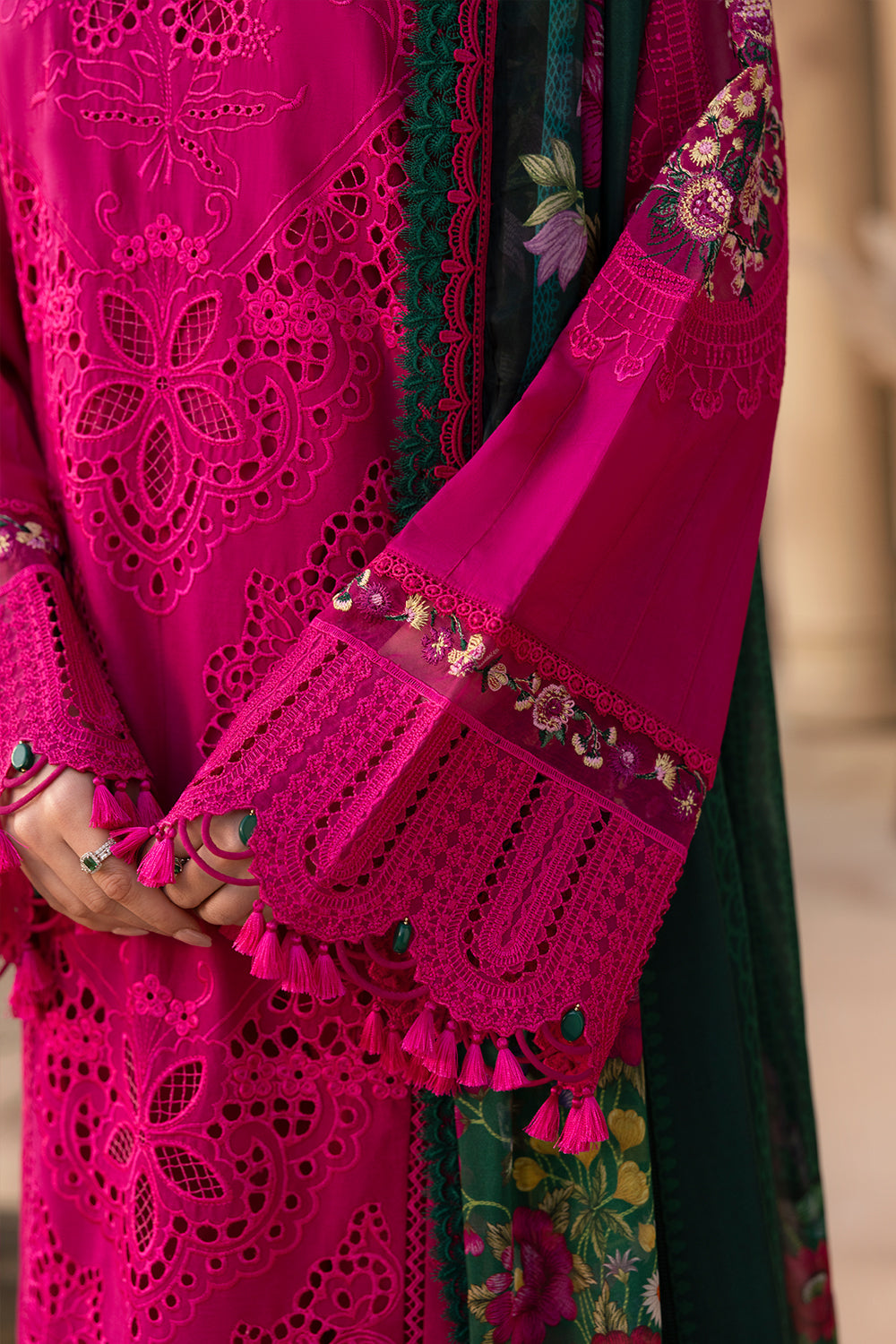 Saira Rizwan Dhanak Embroidered 3PC Un-Stitched With Printed Shawl